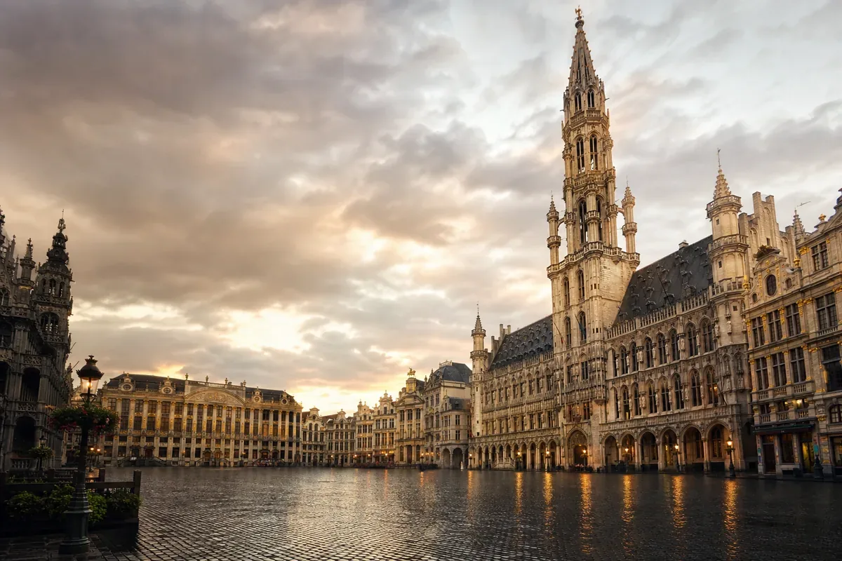 Grand-Place historique et architecture flamande en Belgique