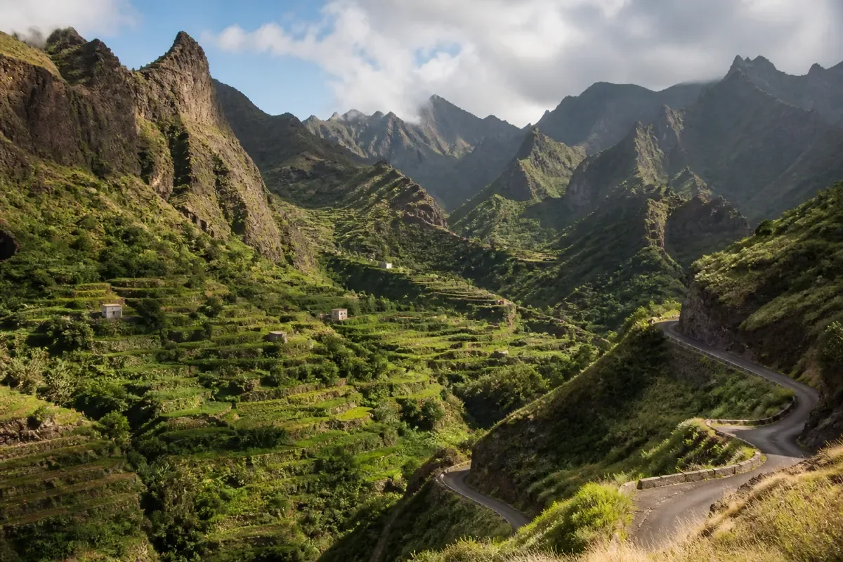 Vallée de Paul et reliefs volcaniques de Santo Antão